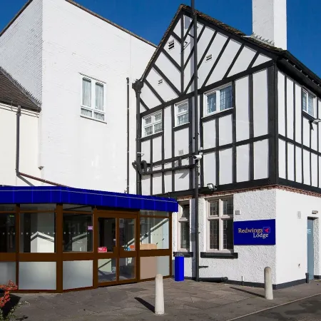 Redwings Lodge Solihull Отели рядом с достопримечательностью «Сайрхолл Милл»
