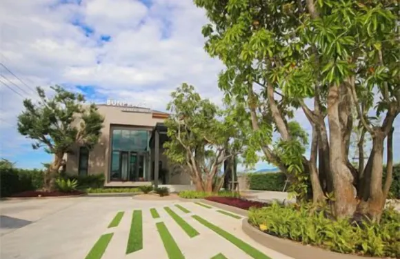 幫普拉索花園酒店