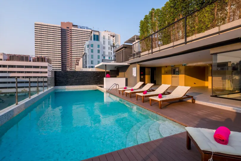 Glow Sukhumvit 5