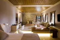 Kipi Suites