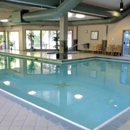 Pacific Shores Resort & Spa