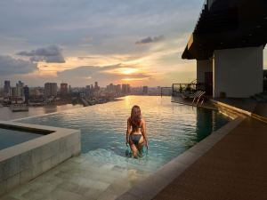 The Peninsula Phnom Penh