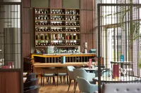 DoubleTree by Hilton London Excel - bar