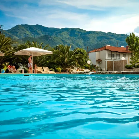 Stavros Beach Hotel