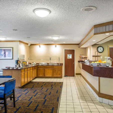 Howard Johnson by Wyndham Merrillville