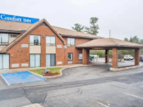 Comfort Inn Hotels in Parry Sound District