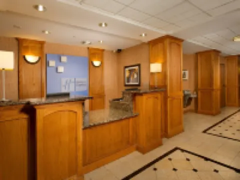 Holiday Inn Express SAN ANTONIO N-RIVERWALK AREA by IHG โรงแรมในซานอันโตนิโอ