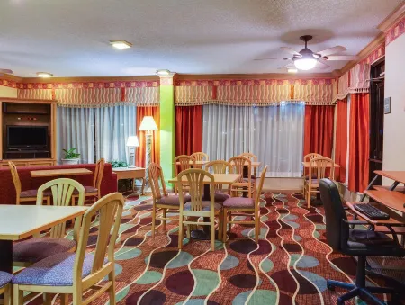 Days Inn by Wyndham Sarasota Bay