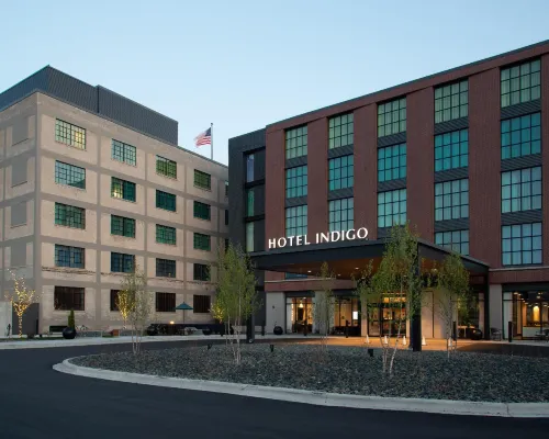 Hotel Indigo MADISON DOWNTOWN by IHG Hotels near Warner Park