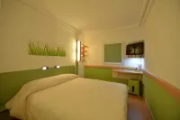Mia Hotels Urban Fes Hotels in Moulay Yacoub Province