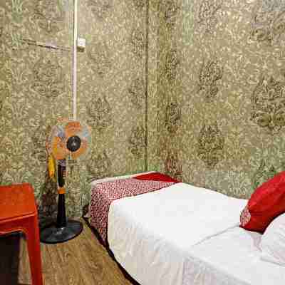 Hotel O Sar Inn Rooms