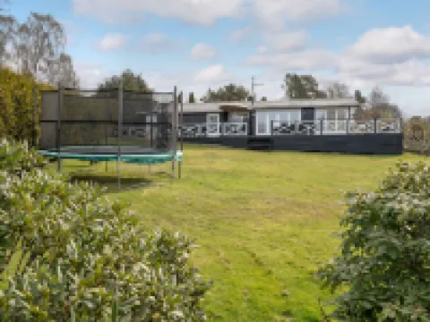 "Ylermi" - 1.5km from the Sea Hotels in Dronningmolle