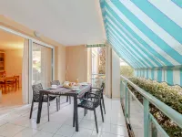 Le Clos Saint Saens - 3-Star