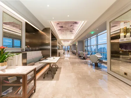 Mercure Hotel Отели рядом с достопримечательностью «Xilitu Zhao  Temple»