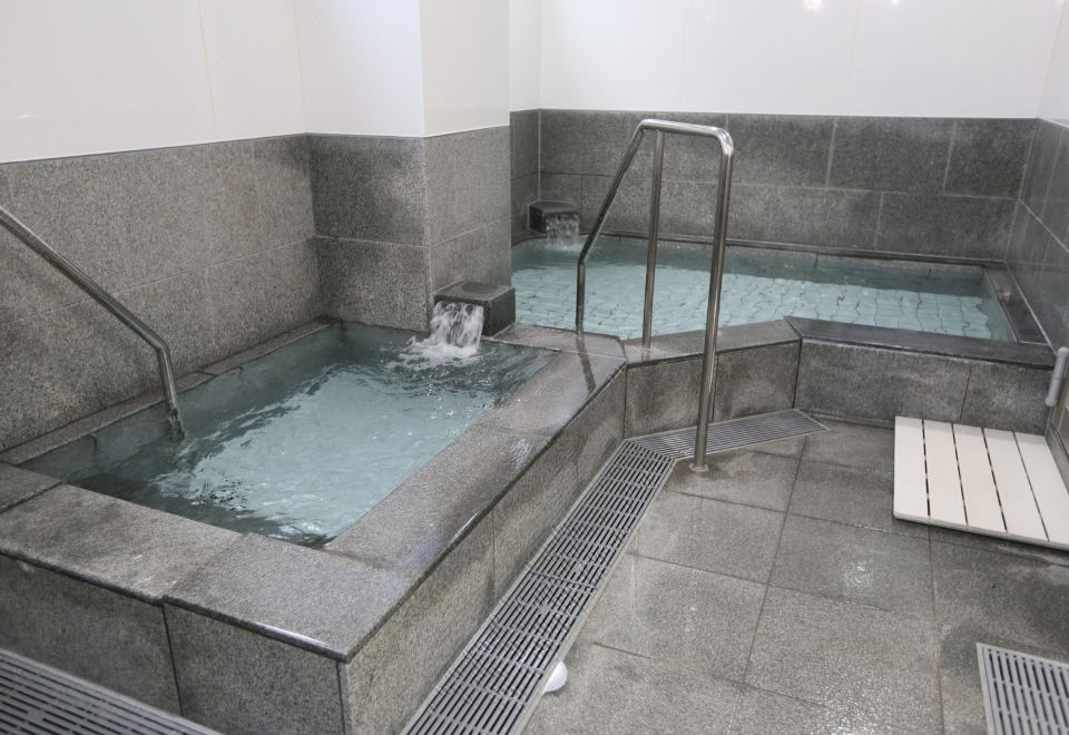 2. 비즈니스 호텔 ..