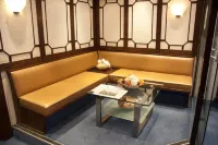 Hotel Ambassador Duesseldorf - 3 Yıldız