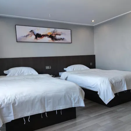 Tianhong Hotel