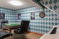 婉兮清揚語笑嫣然度假別墅（安明路分店）