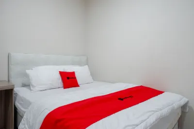 RedDoorz Syariah Near Unsoed Hoteller i North Purwokerto