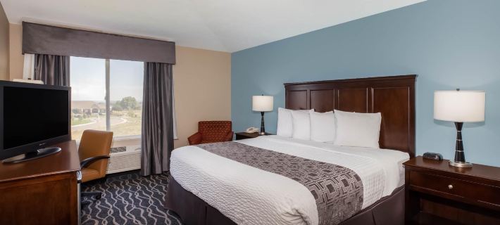 Baymont by Wyndham Kennewick WA Hotels in Benton County