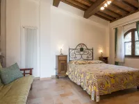 Podere Sant'Elisa Pieve di San Giovanni Battista a Sillano 주변 호텔