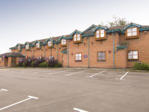 Premier Inn Leicester South (Oadby)