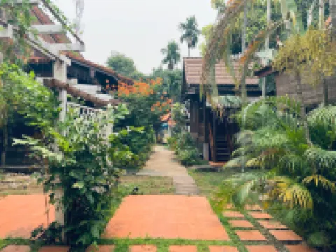 ヴィラ デ メコン メコン川 公園周辺のホテル