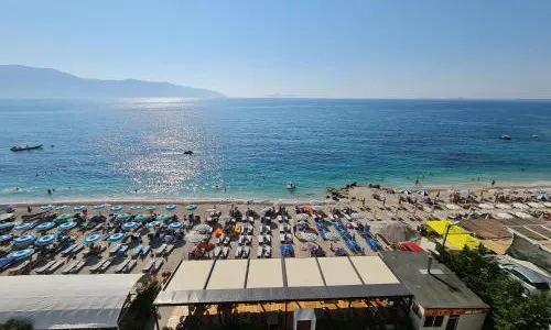 Hotel Aross