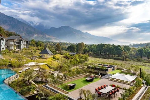 노르부 더 몬타나, 다람샬라 - IHCL 셀레션