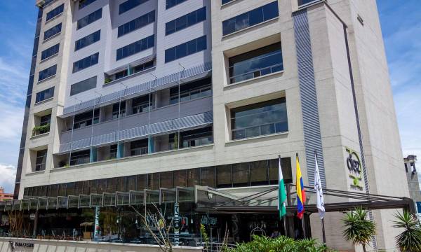 Diez Hotel Categoría Colombia