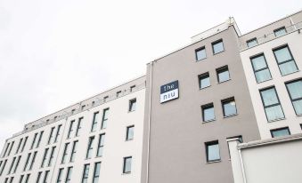 Holiday Inn - the niu, SADDLE FÜRTH
