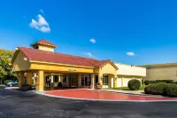Quality Inn Clemson Near University Hotels near Publix Super Market at Anderson Pavilion Shopping Center