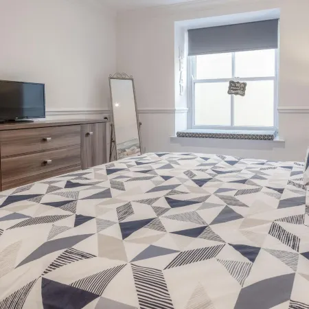 The Cwtch - 2 Bedroom Apartment - Tenby