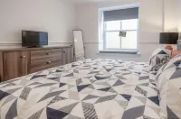 The Cwtch - 2 Bedroom Apartment - Tenby - 2つ星