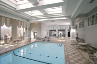 Crowne Plaza GREENVILLE by IHG - Pools
