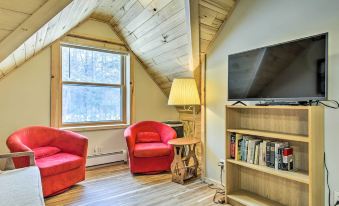 Three Lakes Home, Walk to Virgin Lake - Housity