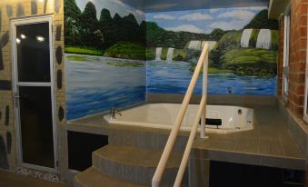 Hotel y Restaurante Premier - Housity