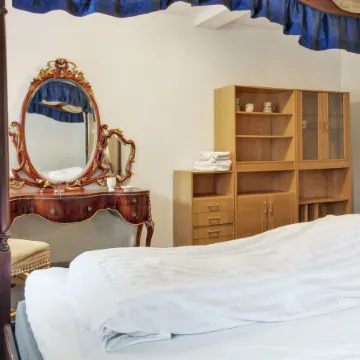 "Herman" - 22km from the Sea