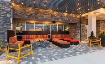 Home2 Suites by Hilton Vero Beach I-95