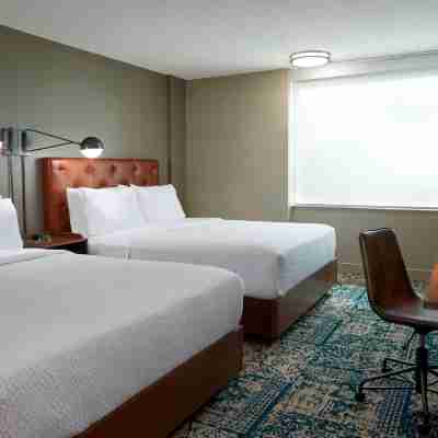 Four Points by Sheraton Toronto Airport Rooms