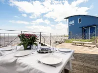 Rietwoning 16 Hotels in Anjum