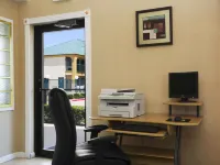 슈퍼 8 바이 윈덤 그랜드 프레리 사우스웨스트