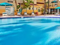 La Quinta Inn & Suites by Wyndham St. Pete-Clearwater Airpt Hotel a Feather Sound