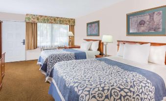 Days Inn by Wyndham Fort Myers Springs Resort