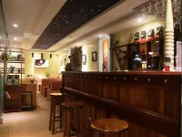Au Lac Hotel