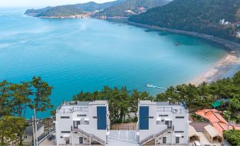 3. 여수 씨앤블루 ..