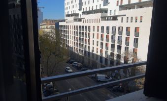 Room in the 2nd Arrondissement