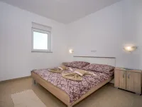B&B Hotels in Opcina Liznjan