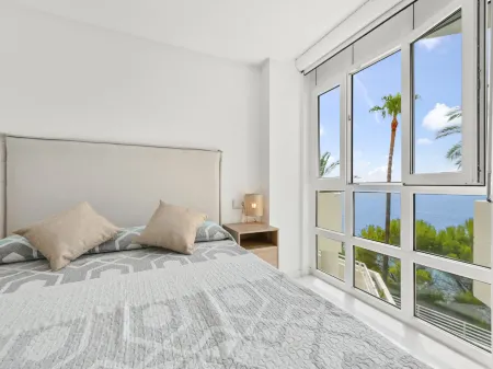 Panorama Отели рядом с достопримечательностью «LABAD Atelier, Alberto Labad (visitas concertadas)»