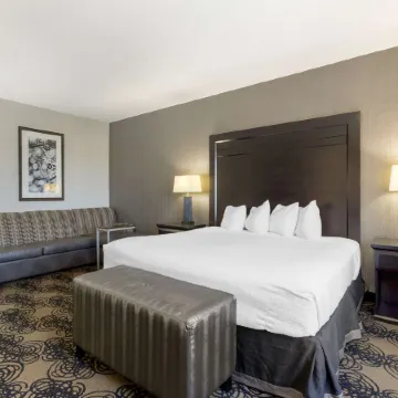 Best Western Plus Midwest Inn